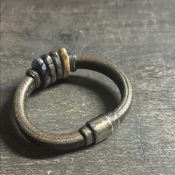 Sparrow Bracelet Leather & Stone With Magnetic Closure - Picture 4 of 4